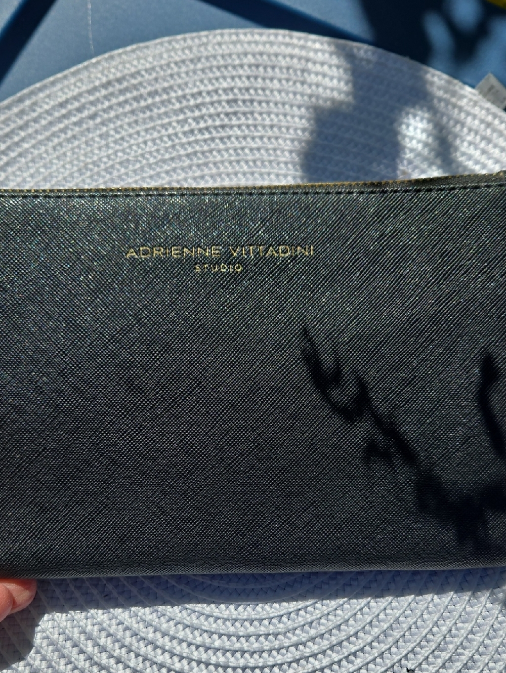 Adrienne Vittadini Charging Wristlet | Saffiano Leather Floral Lining (BIN 005)